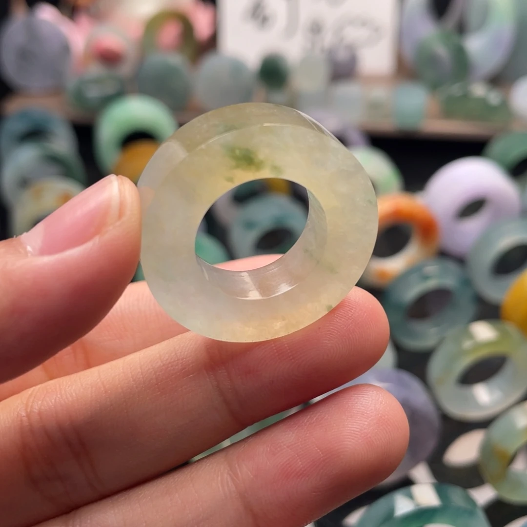 心***！定制翡翠未镶嵌  黄加绿