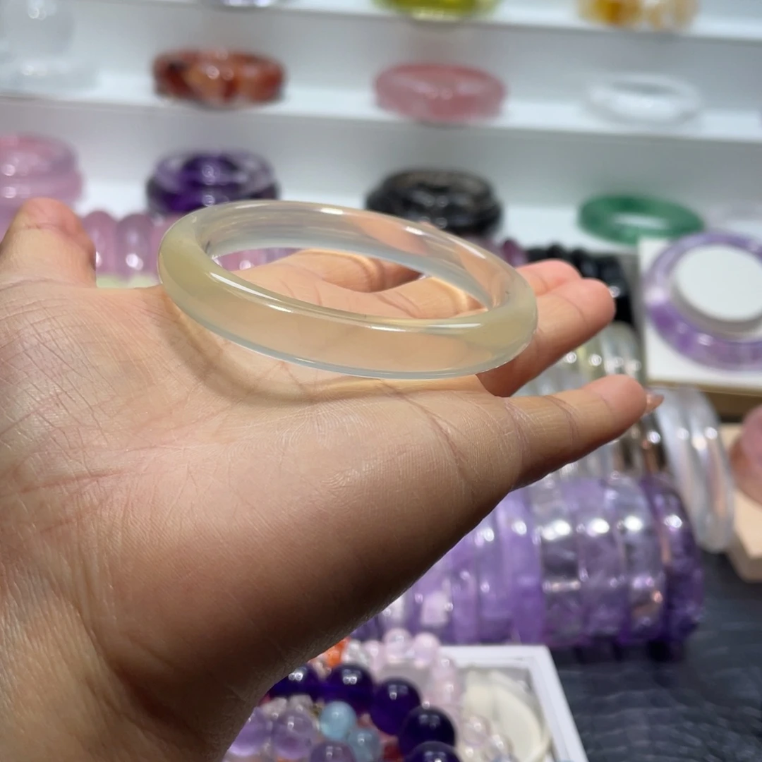 水晶手镯53圈口15号全净体香槟色黄水晶未镶嵌