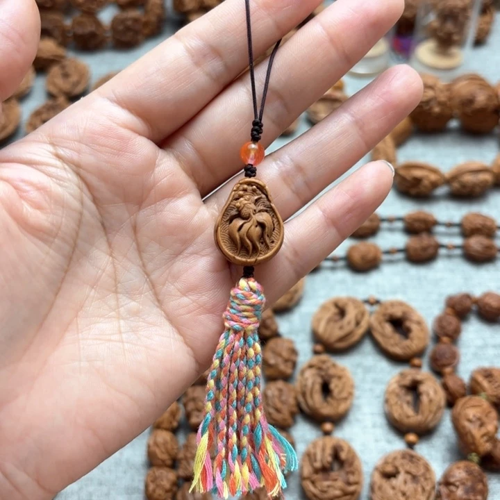 核桃手串/手链桃核雕刻一瓢金吊坠