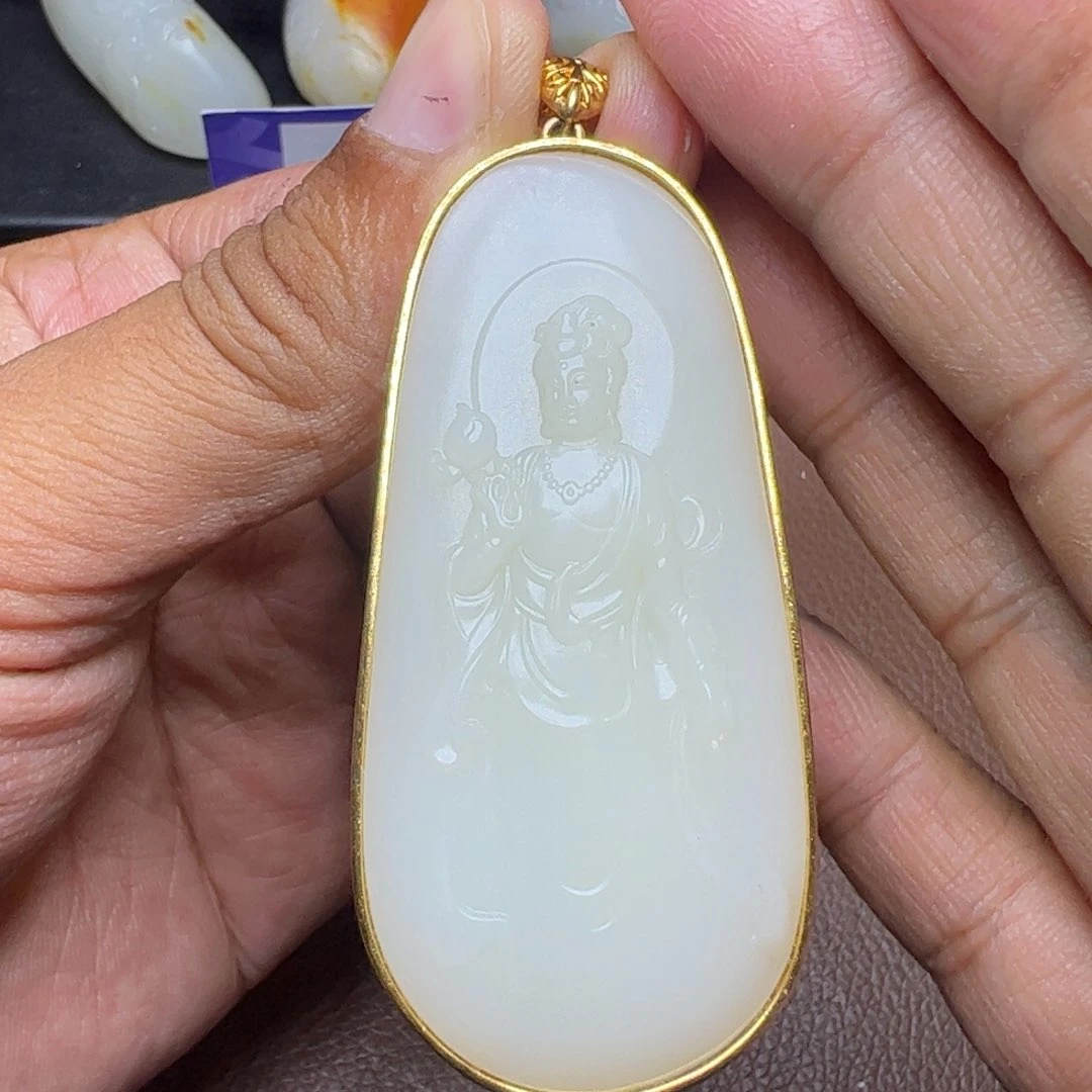 吊坠(不含链)18K金镶嵌和田玉