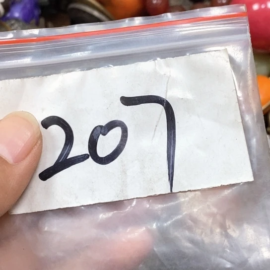 朱***朱吊坠滴血莲花菩提