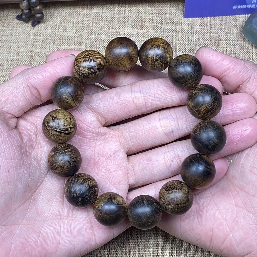 沉香手串天****2越南芽庄白棋楠