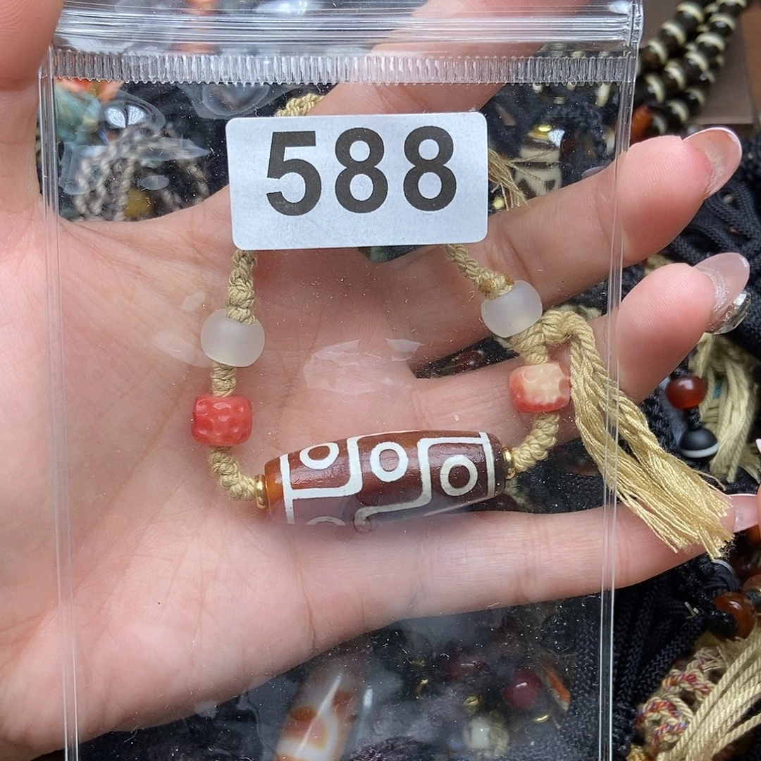 未镶嵌颈饰玛瑙/玉髓
