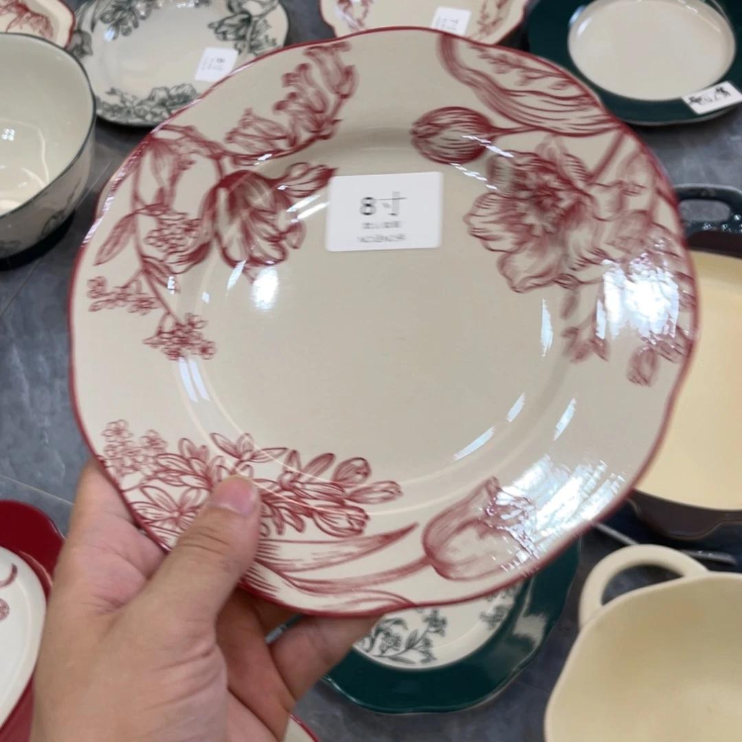 陶瓷微瑕餐具介意勿拍，满18飞！