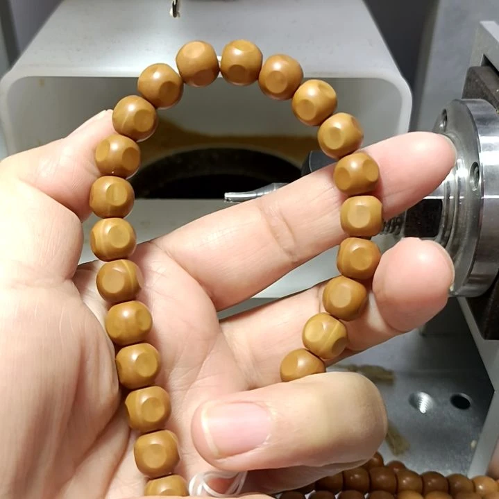 吊坠猴头核桃原皮原色六方