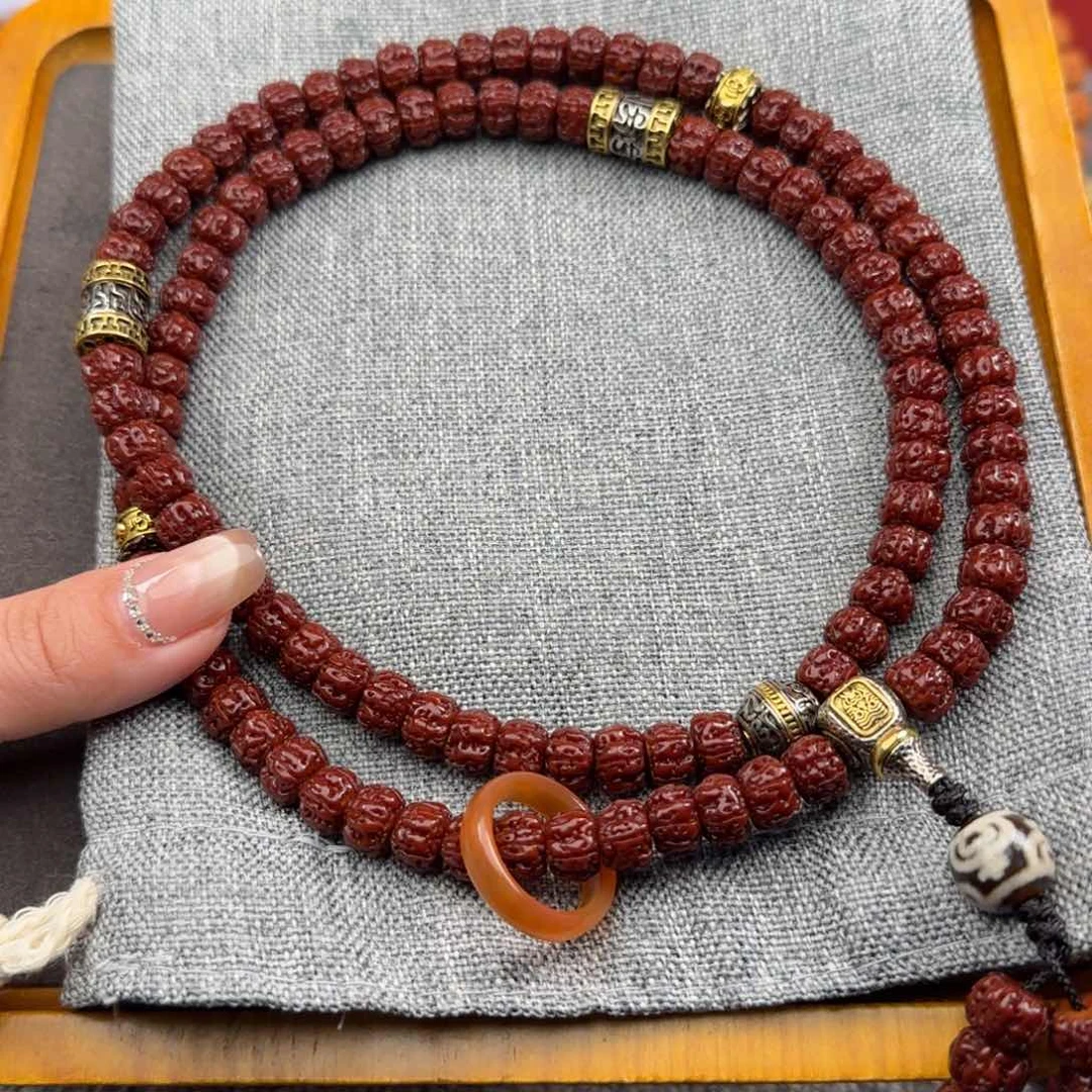 金刚菩提吊坠兰**质盘龙