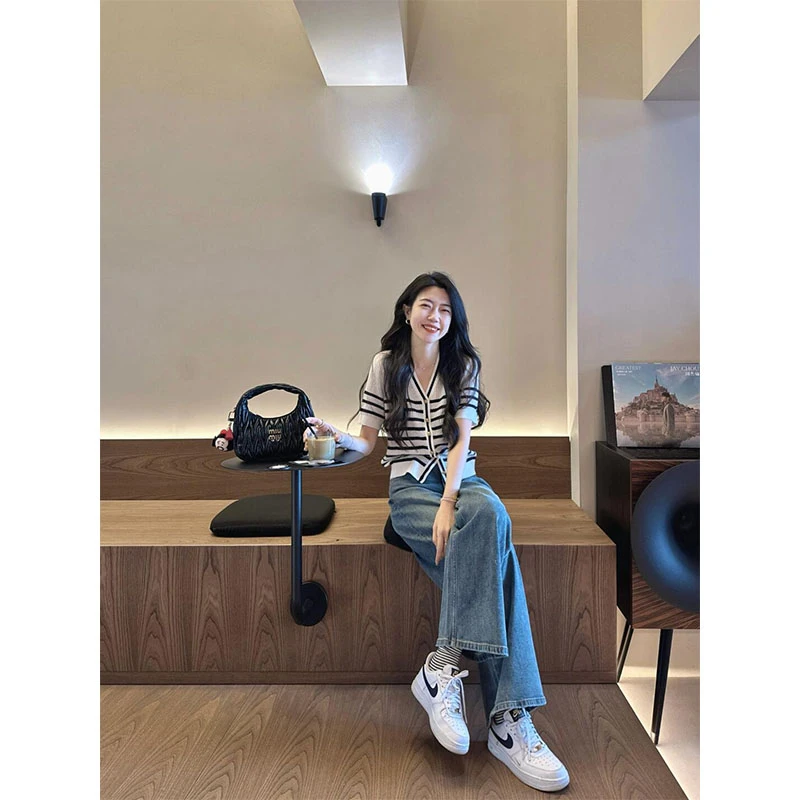 韩系简约休闲风撞色条纹V领针织T恤开衫上衣高腰显瘦百搭牛仔裤女
