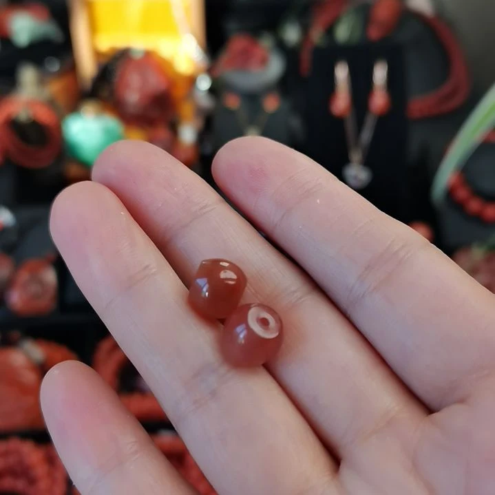 南红玛瑙单珠未镶嵌日*里