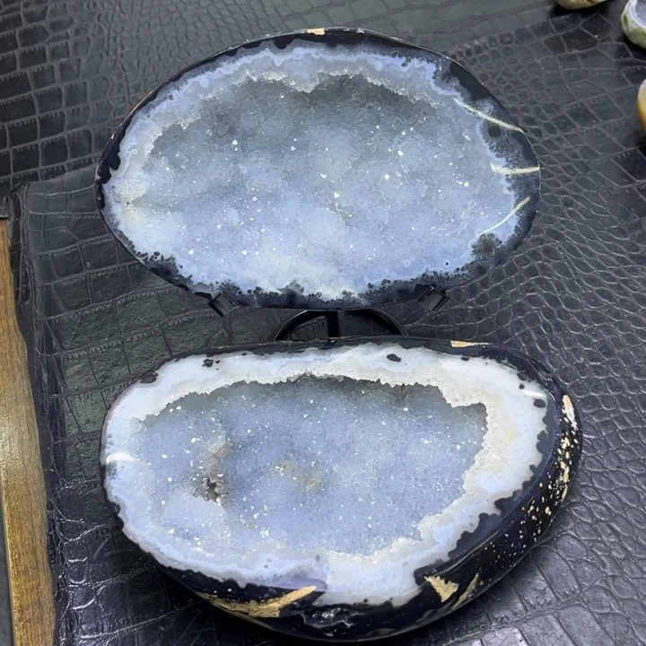 珠宝半成品水晶未镶嵌蓝晶花大盆