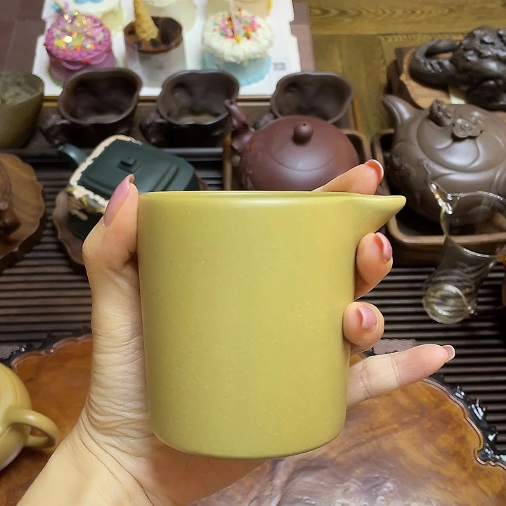 茶壶紫砂全手工打造