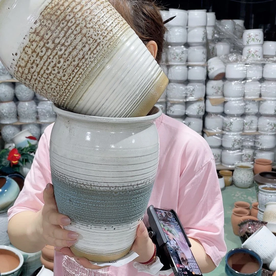 红陶作品高23/17两个