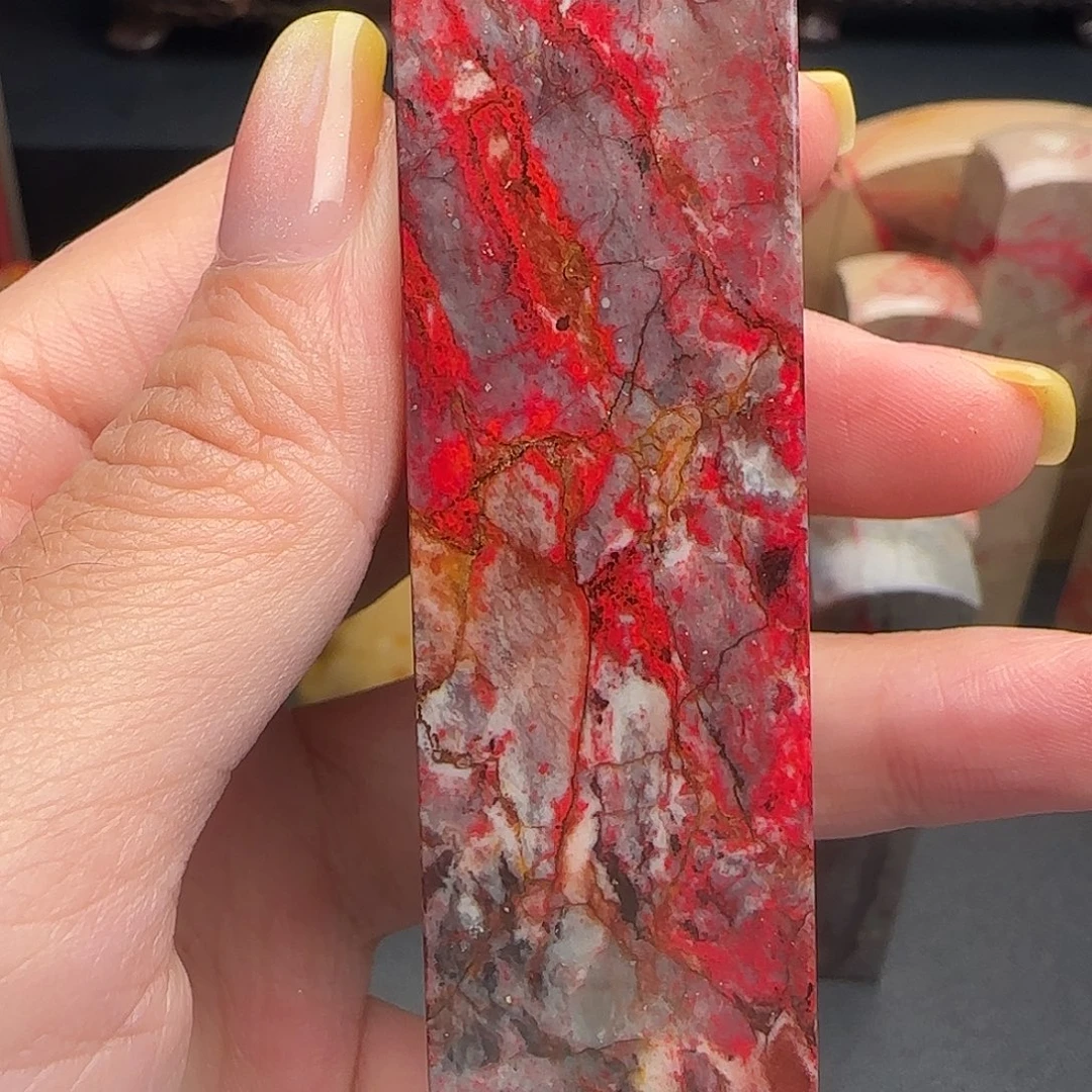 昌化石昌化鸡血石