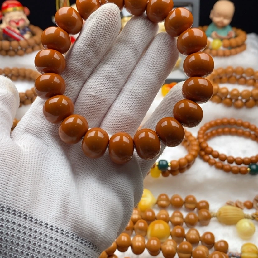 【闪购商品】吊坠猴头核桃心****薇