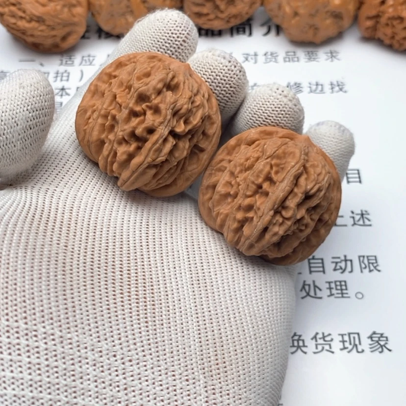 【闪购商品】把件文玩核桃38楼子