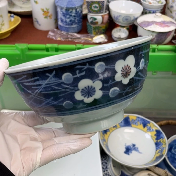 他家瓷器真美…开播了