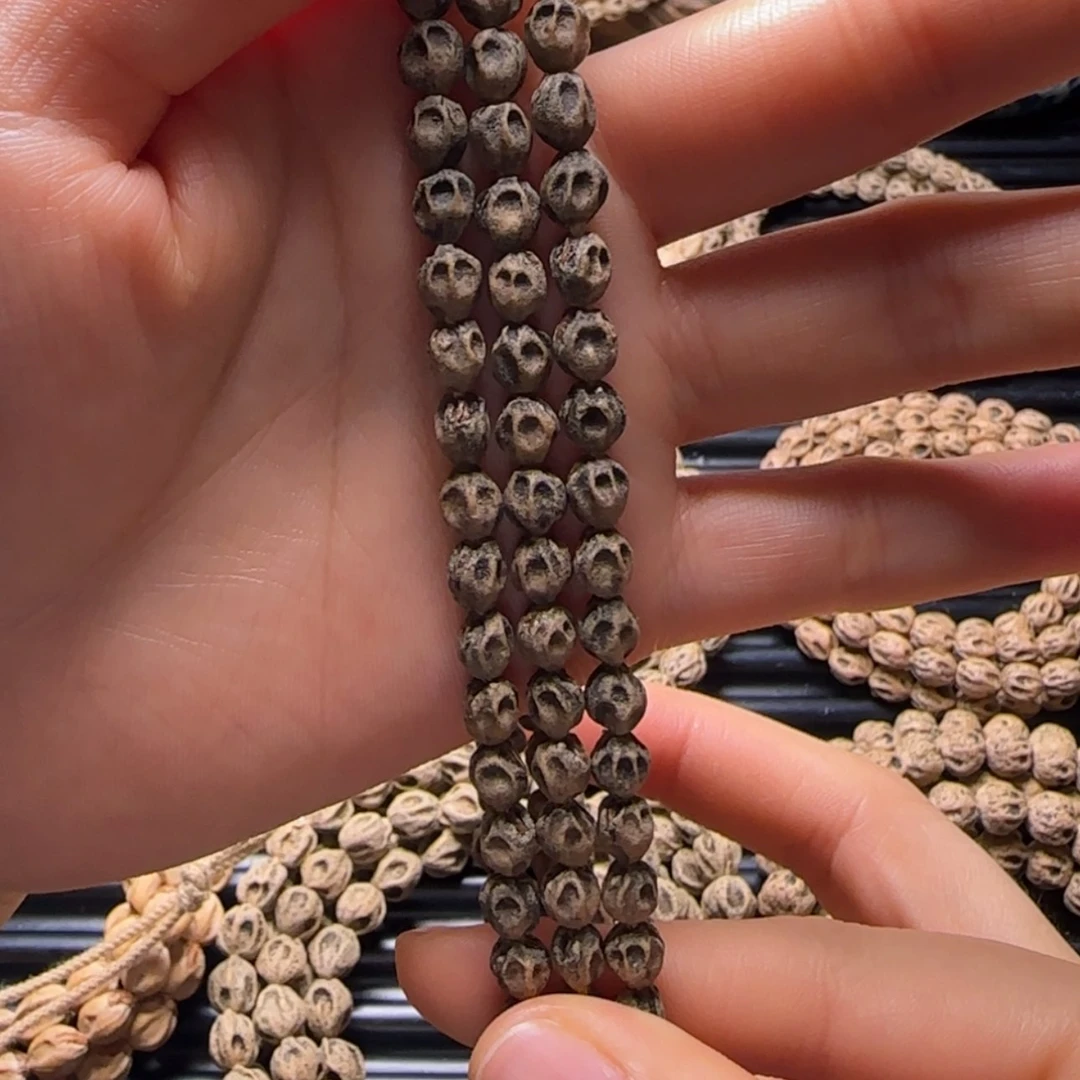 【闪购商品】吊坠柏香籽/百香籽老****?