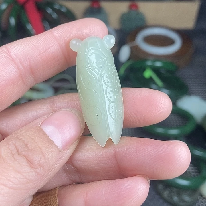 和田玉（青白玉）未镶嵌挂件