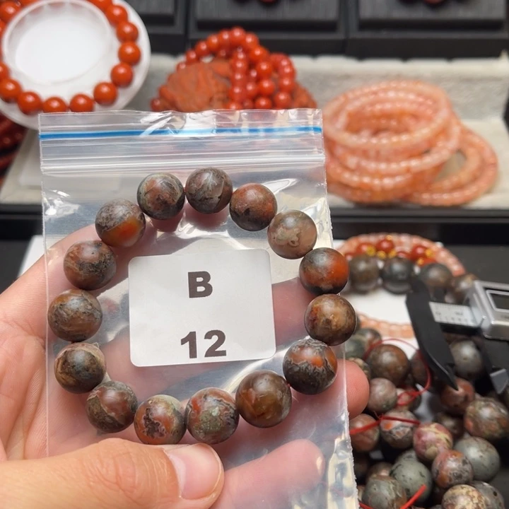 未镶嵌多样性发货默认微瑕称重13m m南红玛瑙