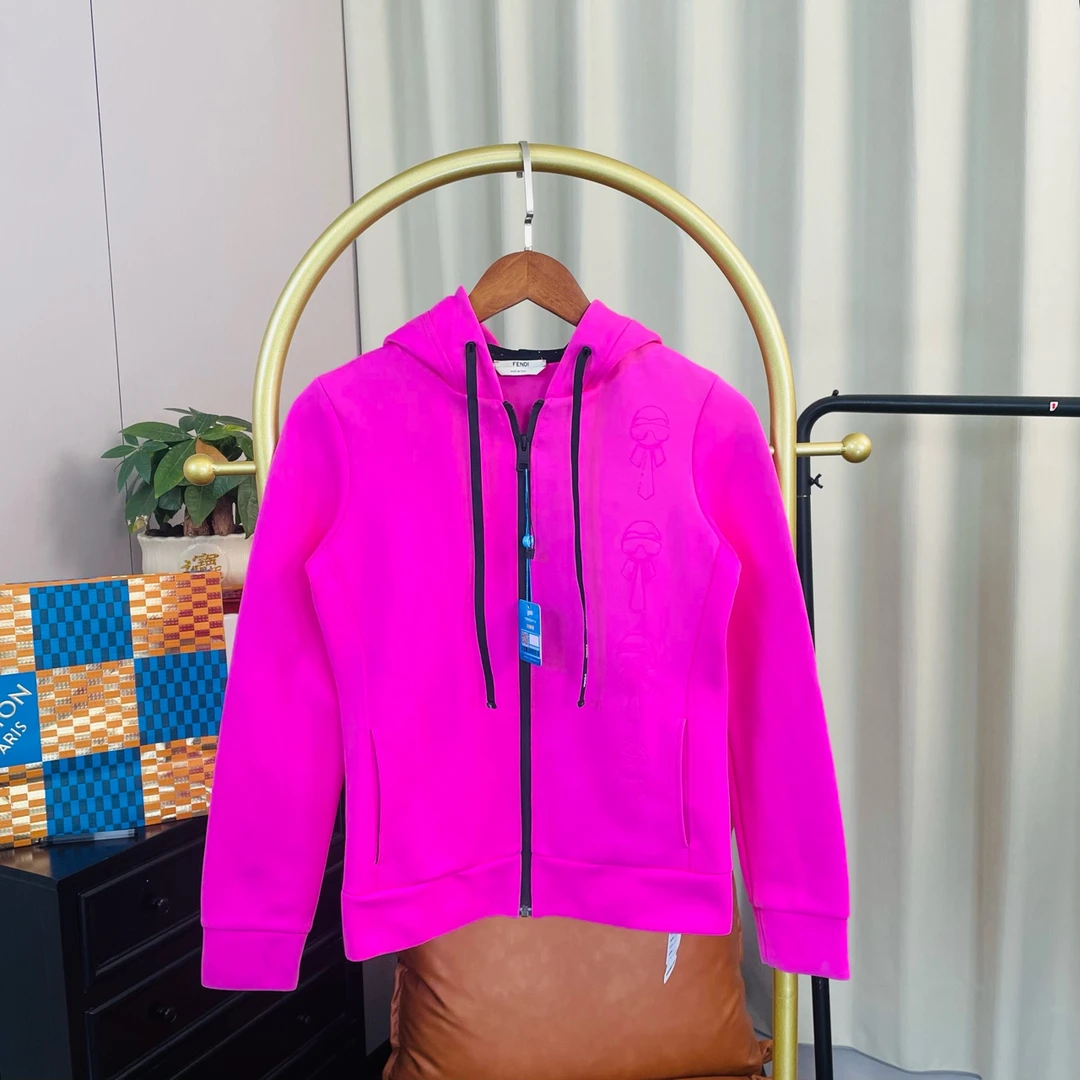 99新 FENDI/芬迪  粉色背后logo拉链外套 38码
