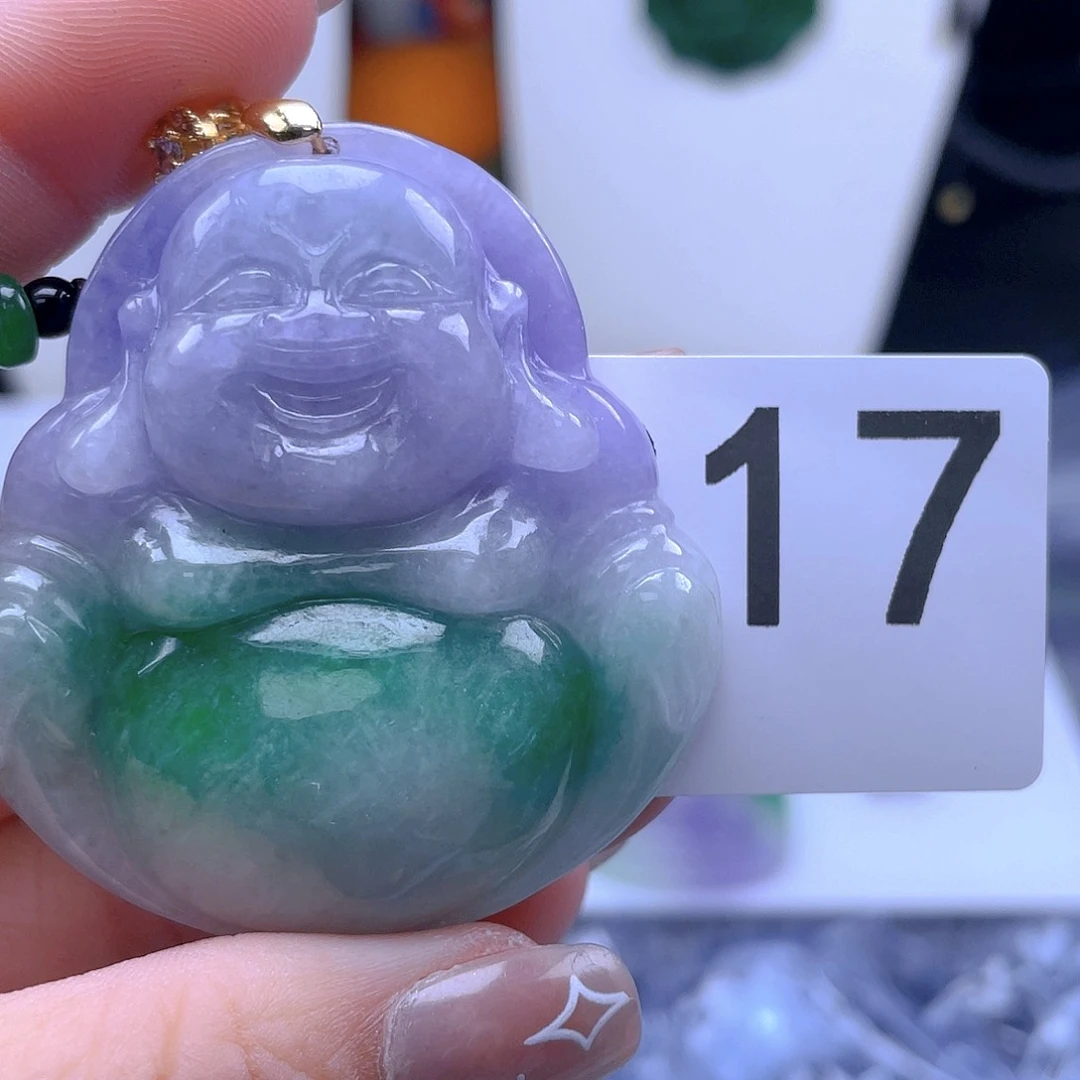 翡翠吊坠(赠链)未镶嵌