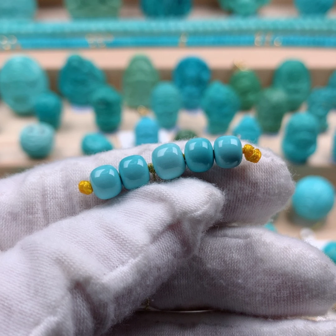 绿松石配饰未镶嵌