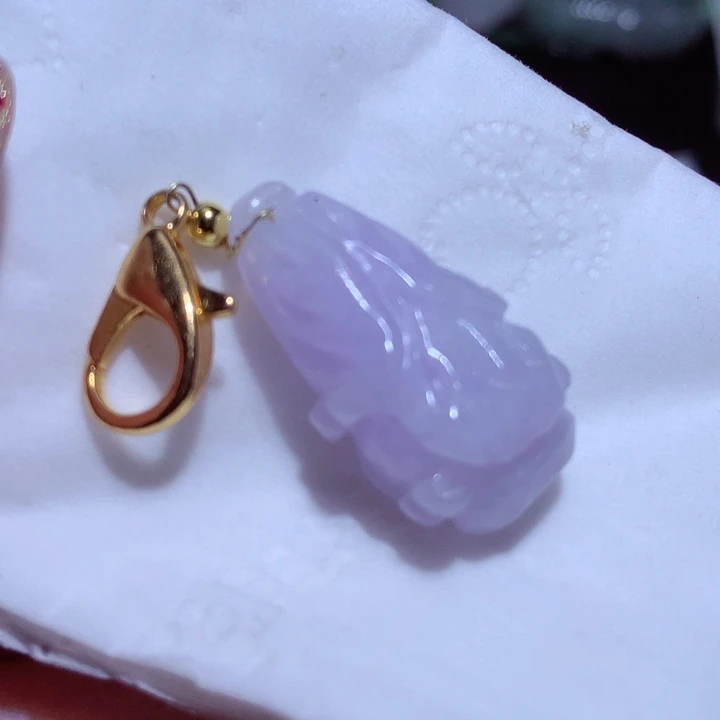 翡翠颈饰未镶嵌f j k k j k k