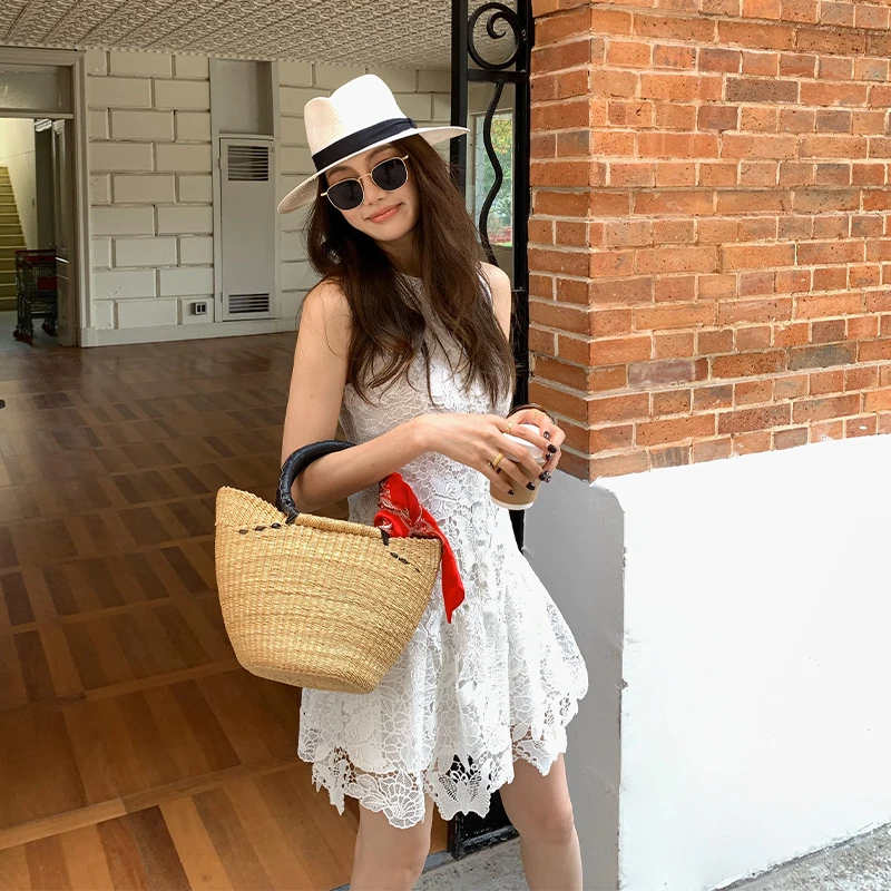 【ALONE SAVOR】无袖镂空蕾丝白色海洋修身连衣裙J228