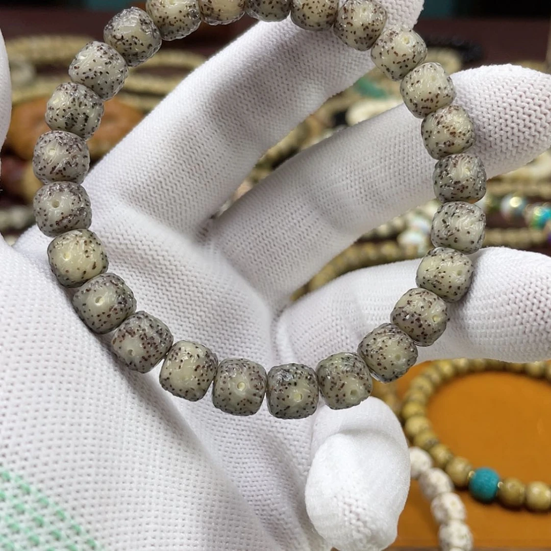 【闪购商品】星月菩提吊坠傲然冰糖