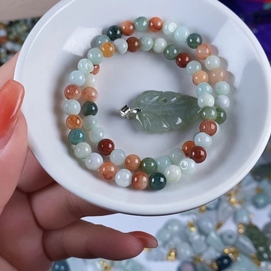 翡翠未镶嵌颈饰天然翡翠