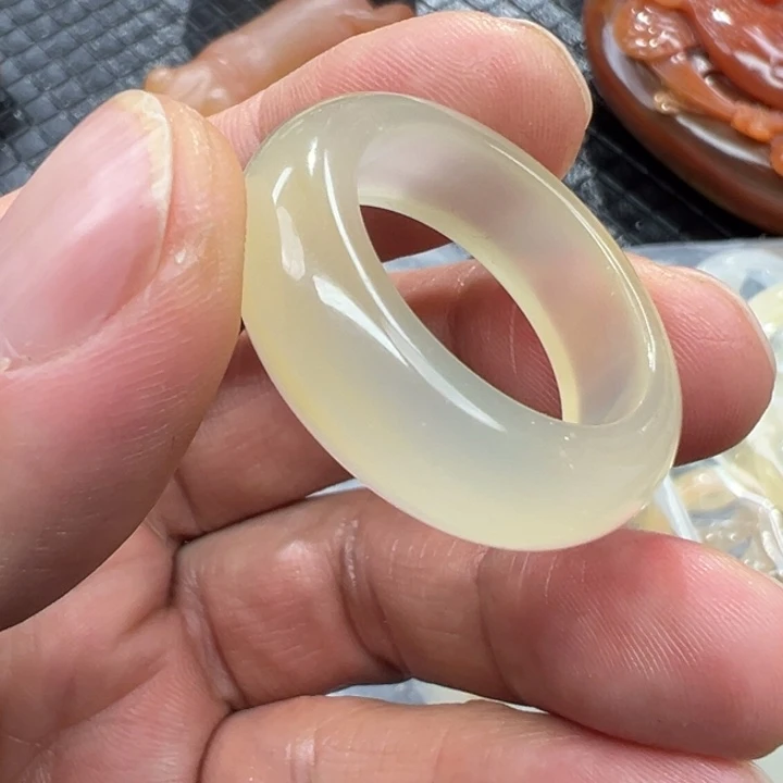 石英质玉（黄龙玉）颈饰未镶嵌6***夜