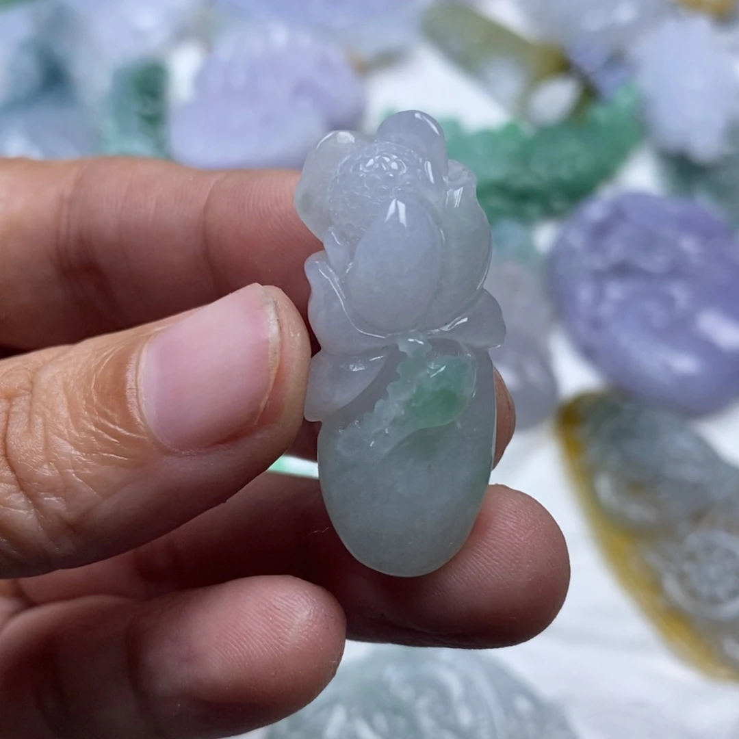 颈饰未镶嵌翡翠翡翠