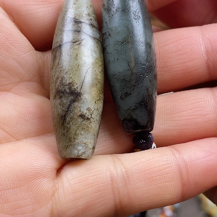 用***4和田玉未镶嵌车挂