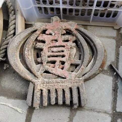 米***儿共四个品相如图所示看好下单