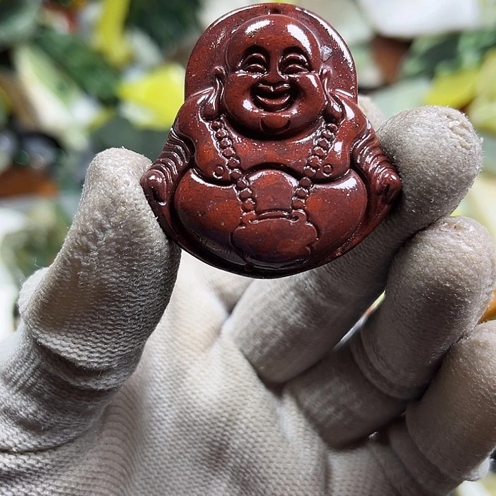 未镶嵌透闪石质玉珠宝奇石