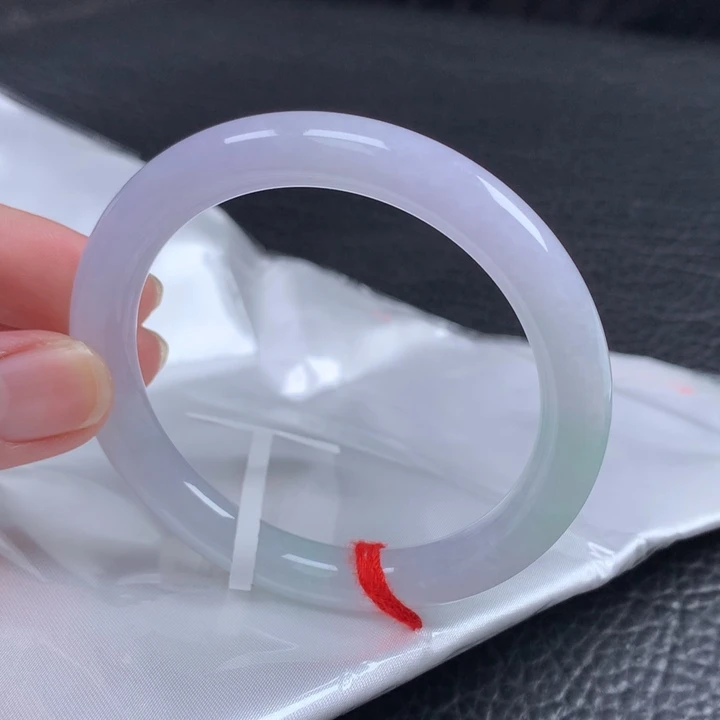 翡翠未镶嵌手镯（圆镯）