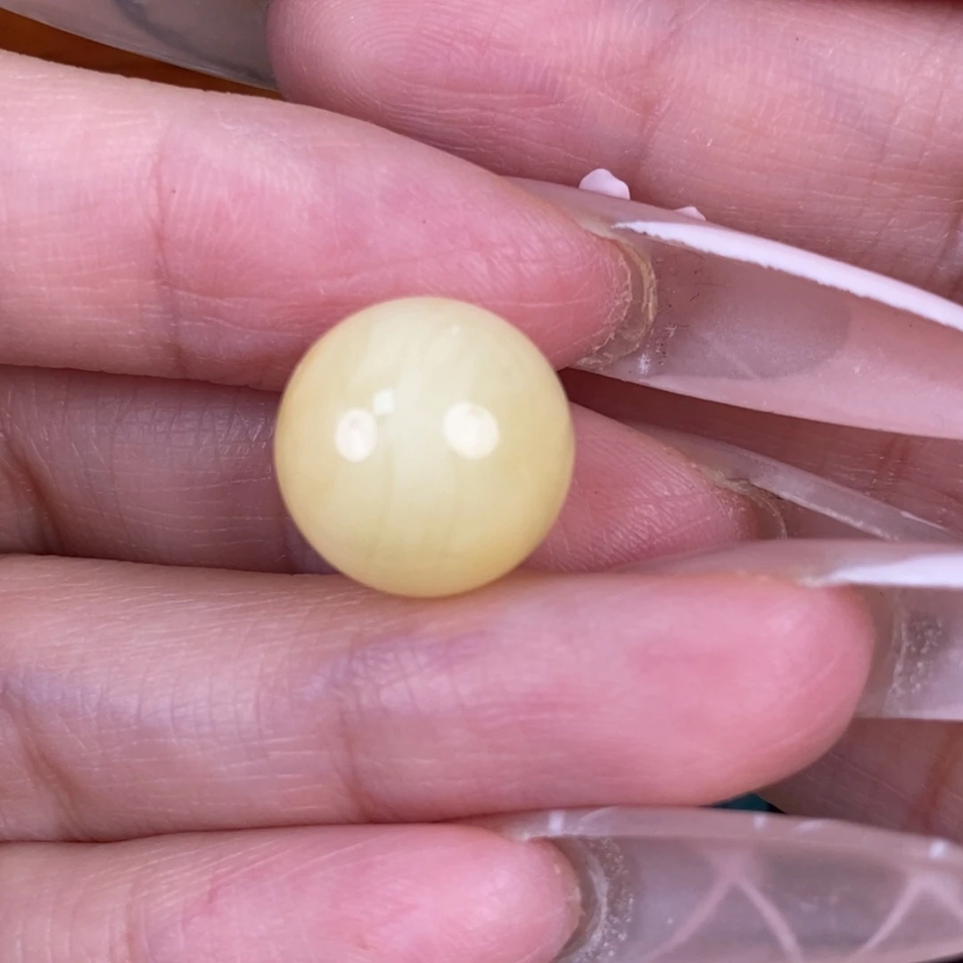 琥珀未镶嵌珠宝奇石245