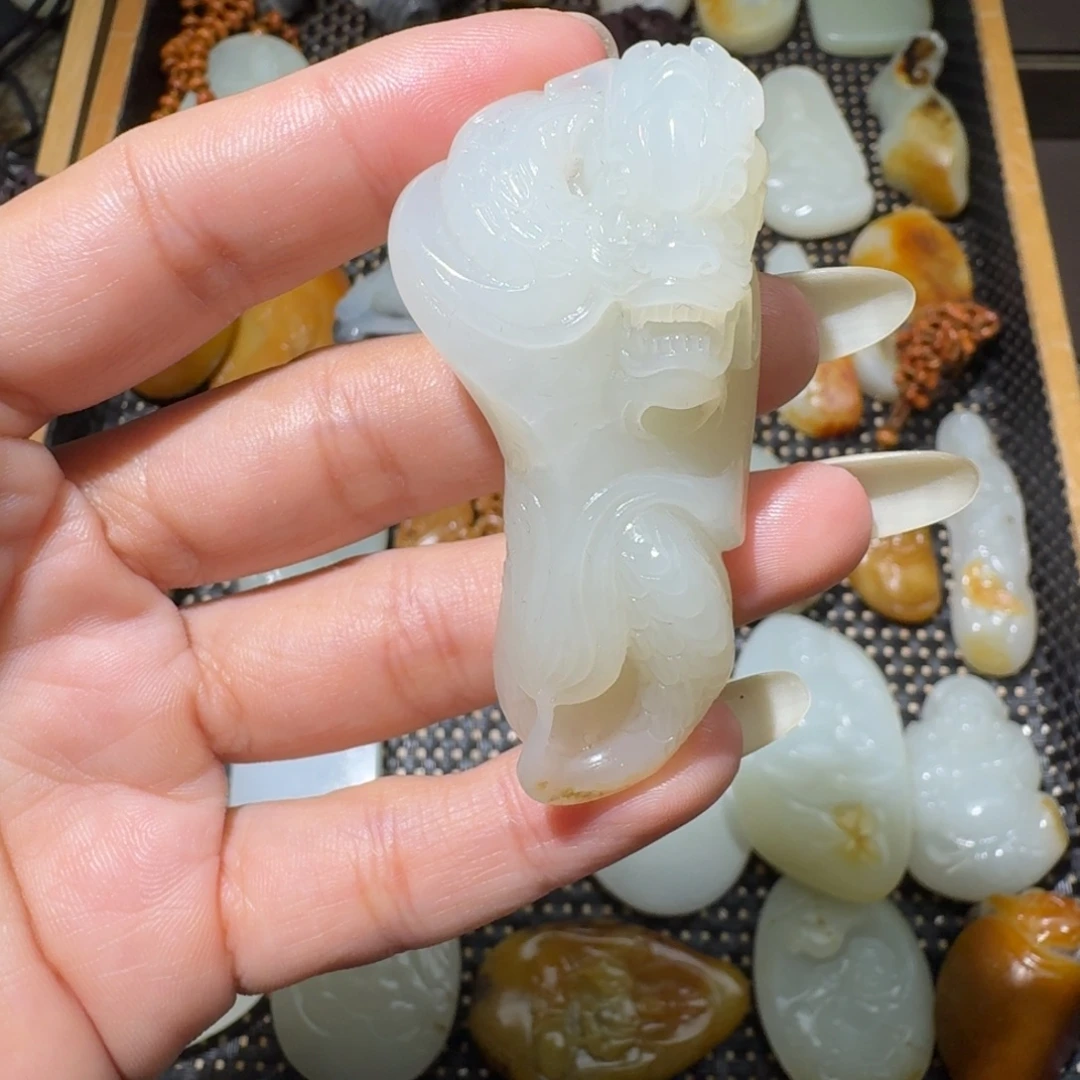 和田玉未镶嵌吊坠(不含链)