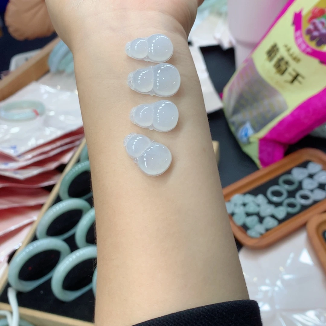 颈饰未镶嵌翡翠多样性发1