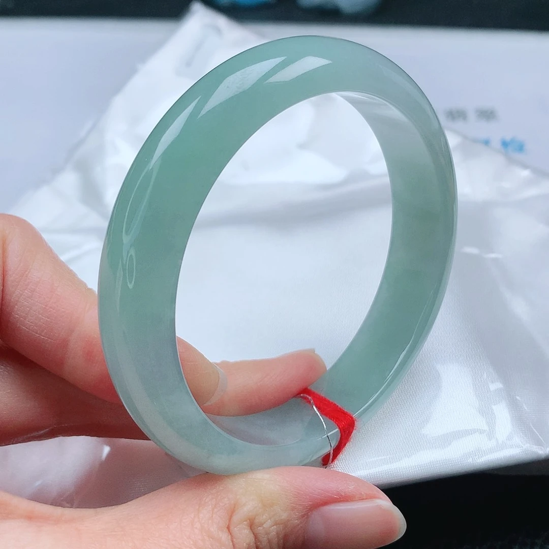 翡翠手镯未镶嵌58➕圈