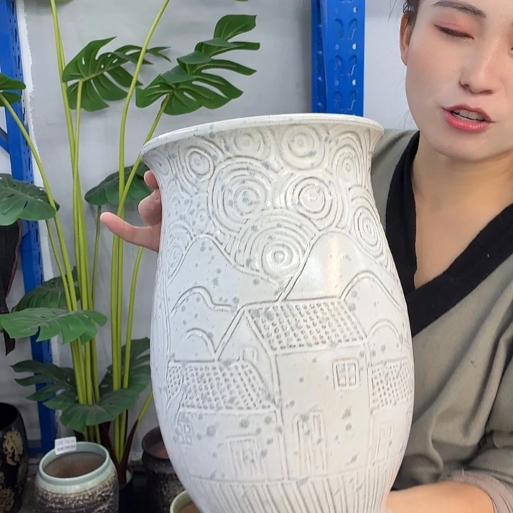 19-30 -粗陶花盆有孔