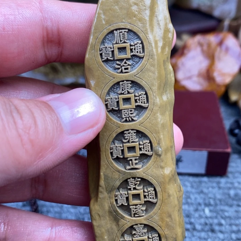 【闪购商品】原石雕刻手把件