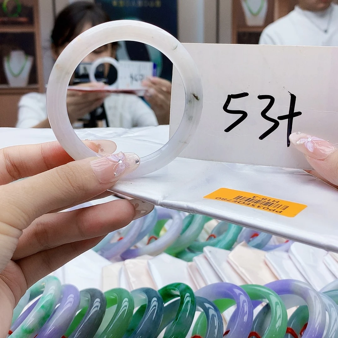 未镶嵌手镯翡翠hjj