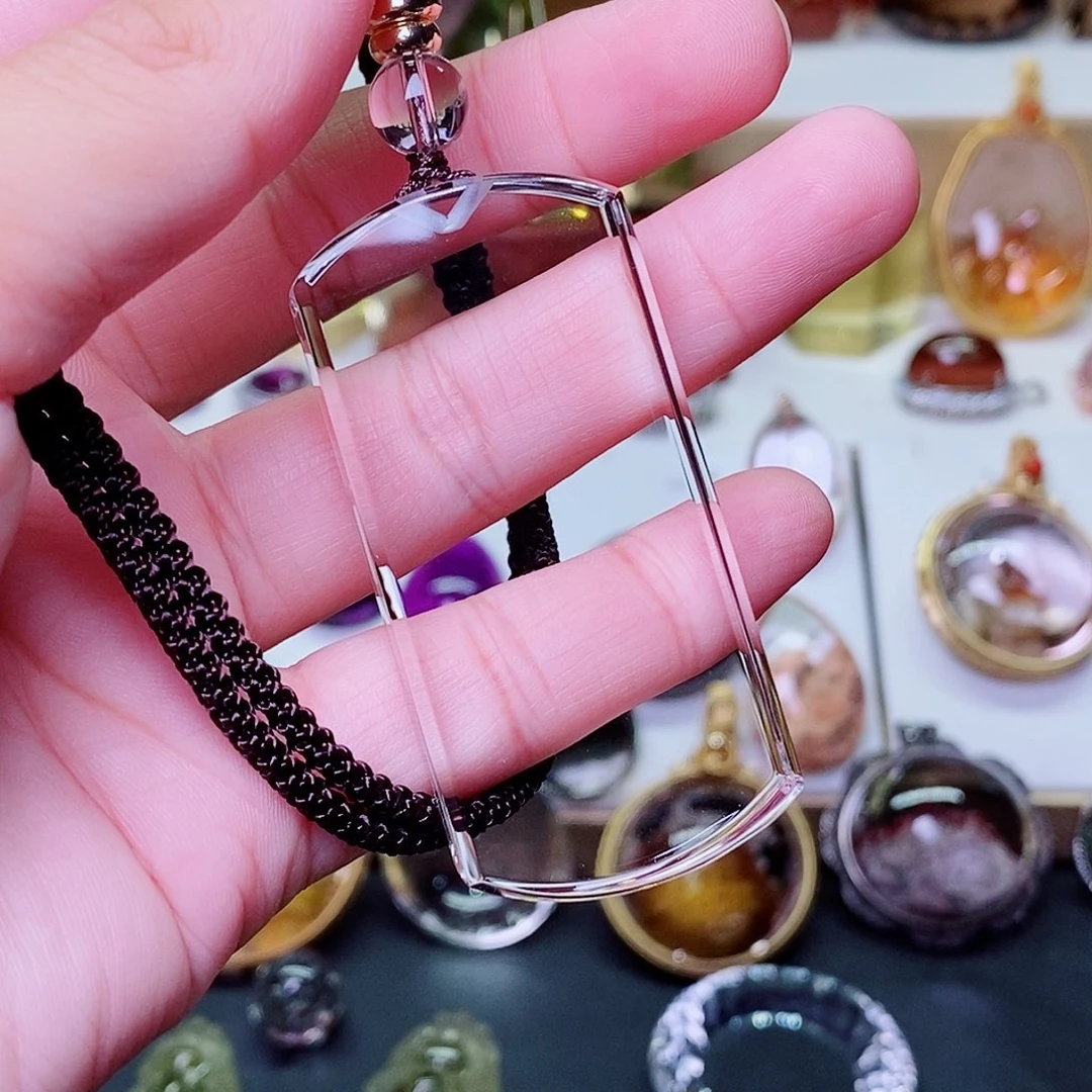 吊坠(赠链)未镶嵌水晶