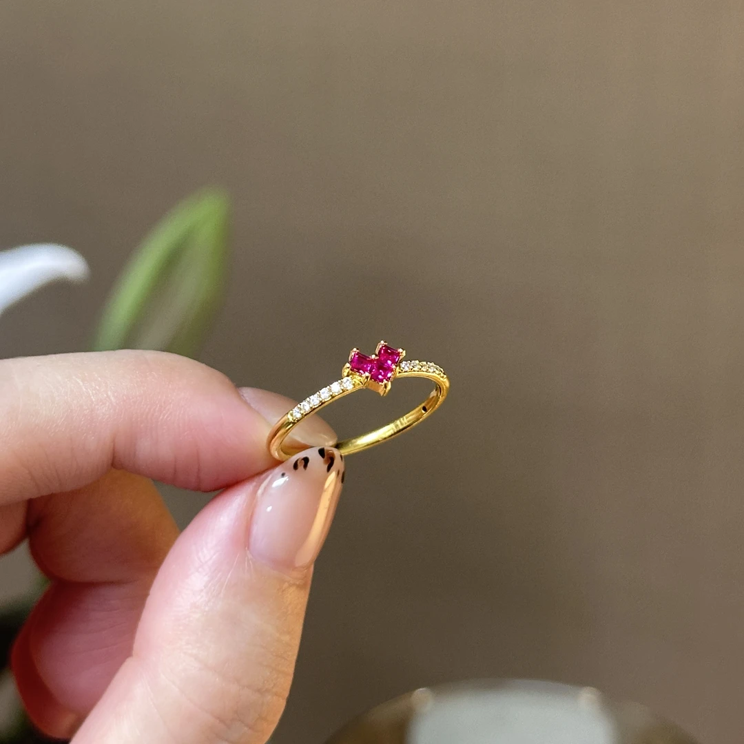 爱一IBELOVE 足金999 红宝爱心戒指  6D工艺