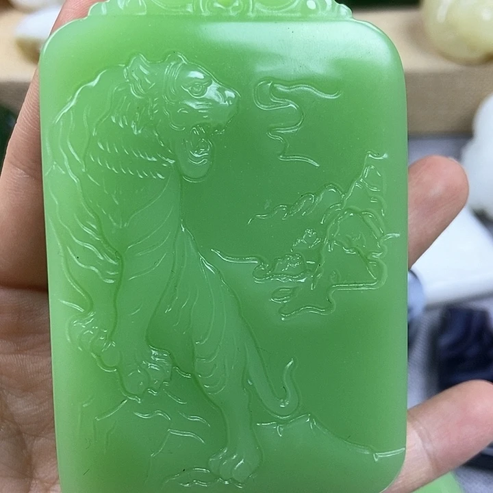 和田玉（糖玉）未镶嵌颈饰