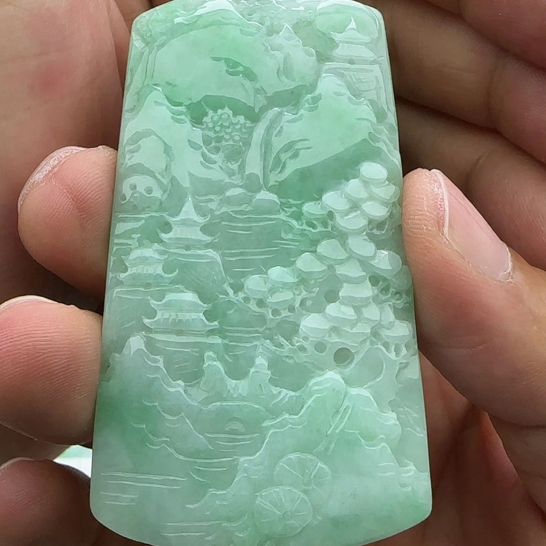 翡翠未镶嵌颈饰翡翠