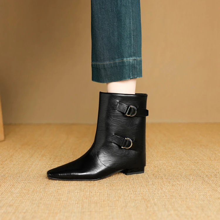 牛皮~3cm秋冬新款女靴百搭低跟粗跟时尚英伦风方头短靴女气质时尚