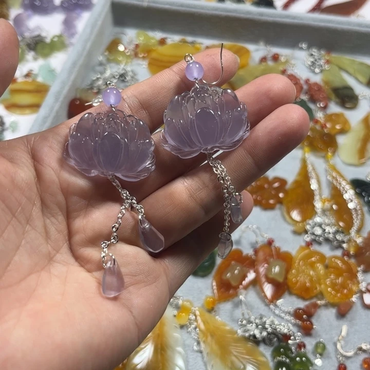 合金蛇纹石玉耳饰