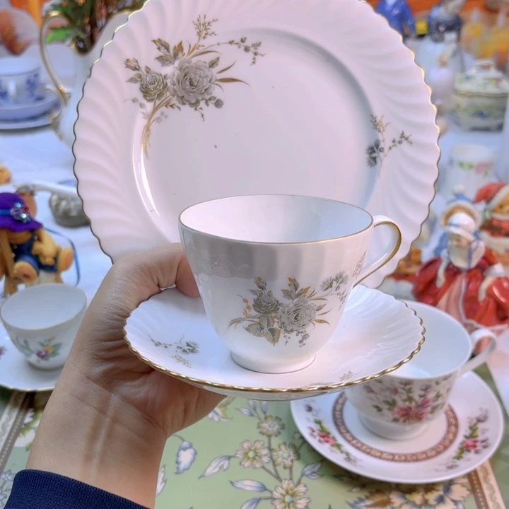 摆件欧洲中古瓷器好看冲鸭！