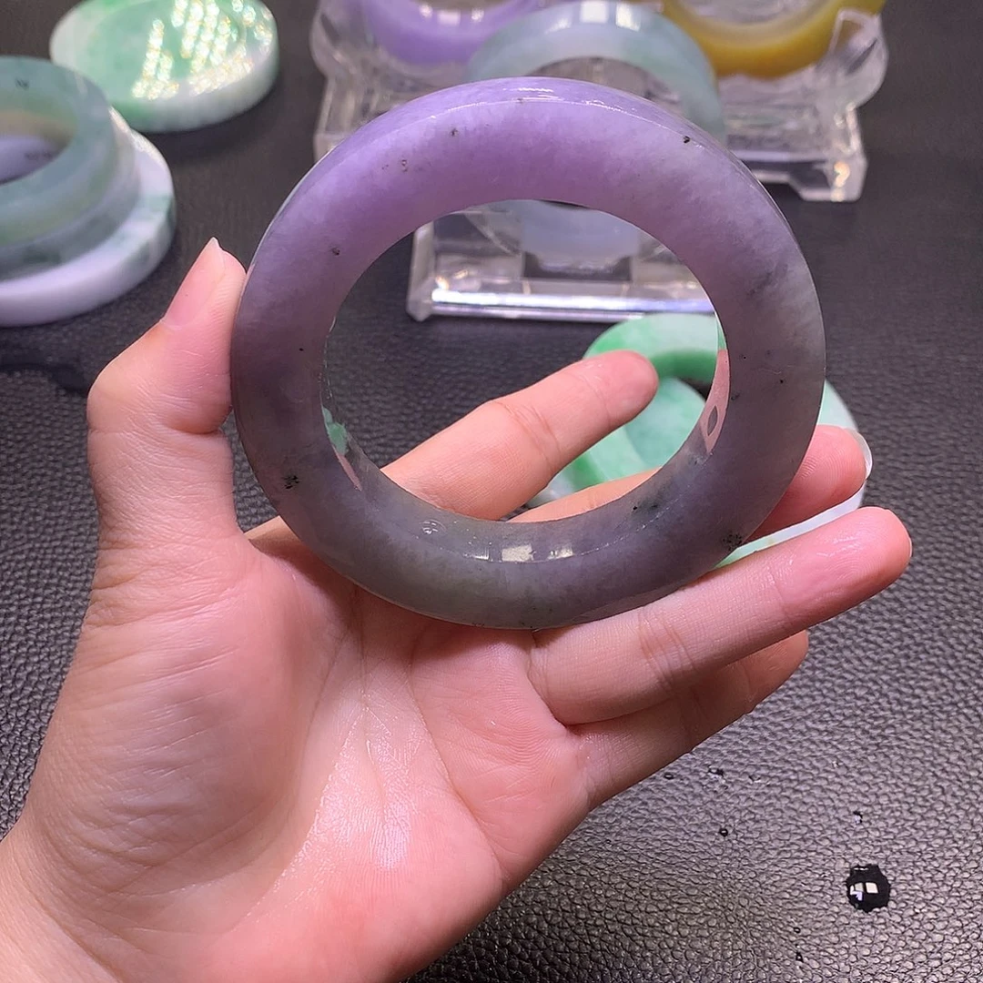 小***子定制翡翠未镶嵌正圈